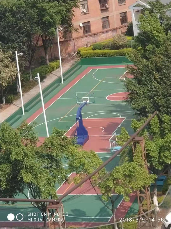 红河钢铁厂篮球场